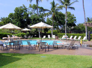Swimming pool near Kanaloa clubhouse Swimming pool near Kanaloa clubhouse